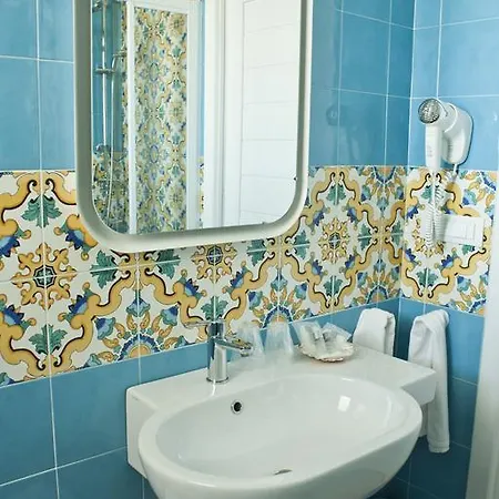 Alalama فندق مبيت وإفطار