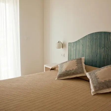 B&B Alalama 폴리나노 아마레