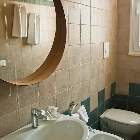 Alalama فندق مبيت وإفطار 4*