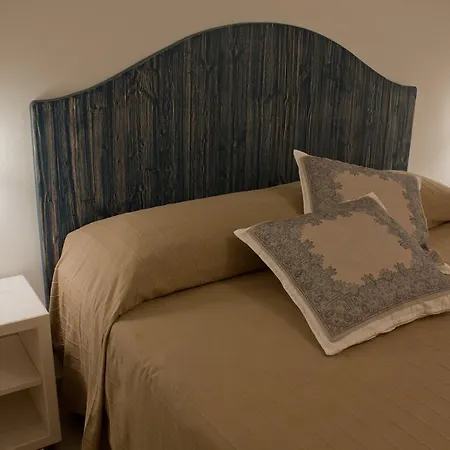 Alalama Bed & Breakfast *